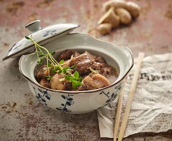 Poitrine de porc à la sauce de soja