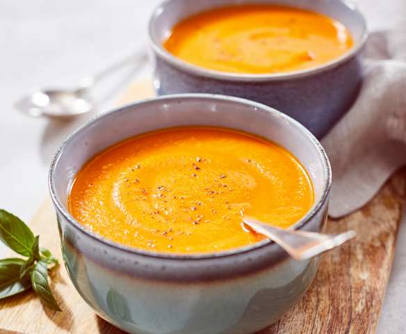Möhren-Tomaten-Cremesuppe