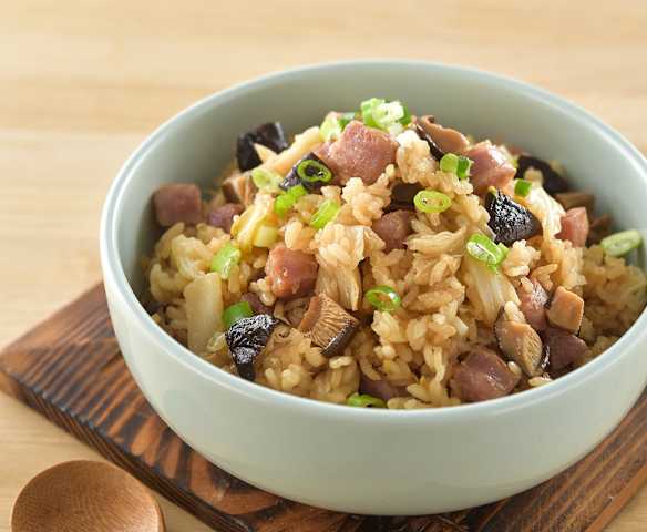 香腸高麗菜飯 香腸高麗菜飯
