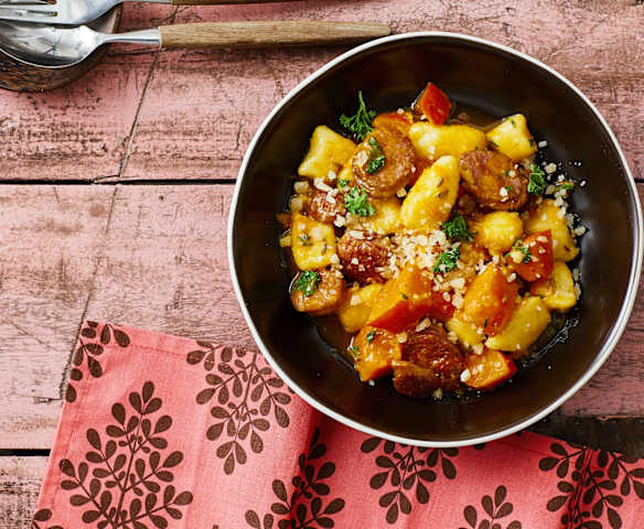 Gnocchi mit Kürbis und Salsiccia Gnocchi mit Kürbis und Salsiccia