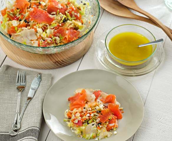 Ensalada de ahumados con vinagreta de alcaparras, mostaza y miel