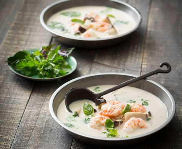 Tom kha prawns