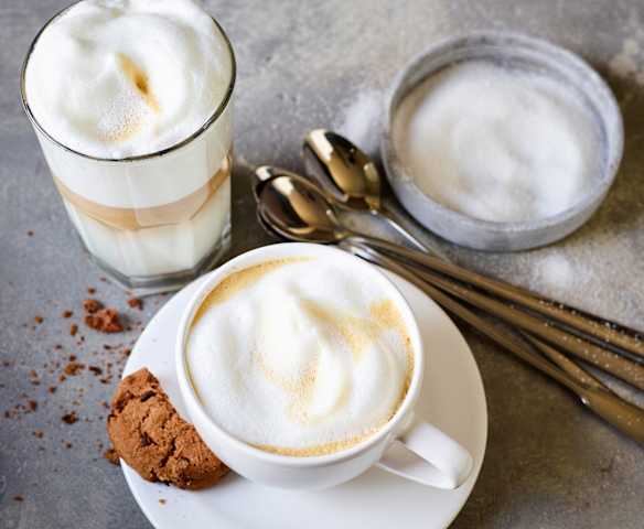 Milchschaum für Cappuccino und Latte Macchiato