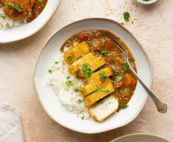 Tofu com caril katsu vegan
