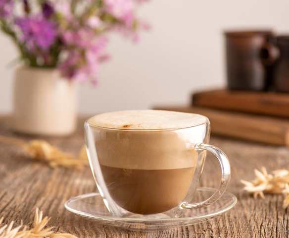 Roślinna pianka do kawy