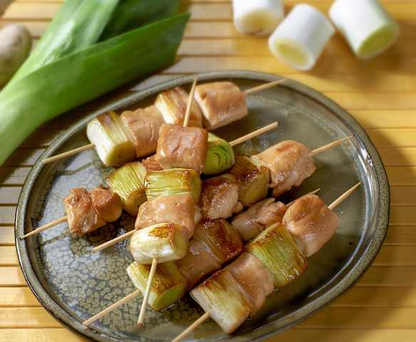 Spiedini di pollo in salsa teriyaki (Yakitori)