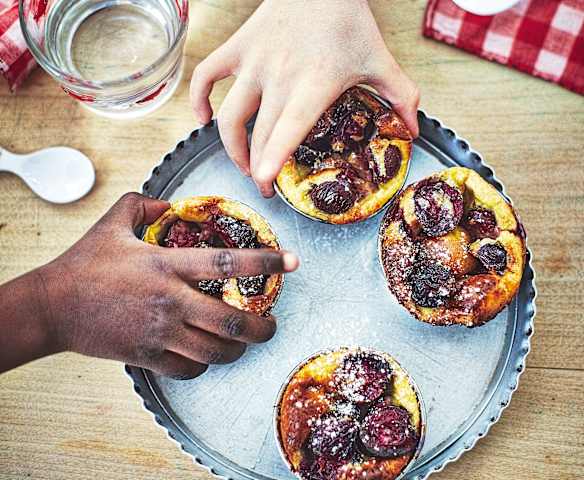 Petits clafoutis aux cerises