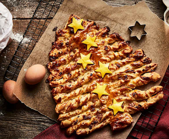 Sapin de Noël aux lardons et au cheddar