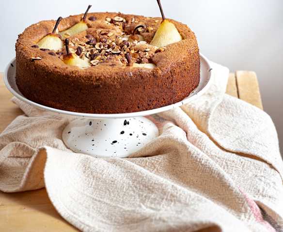 Gâteau aux poires et noisettes