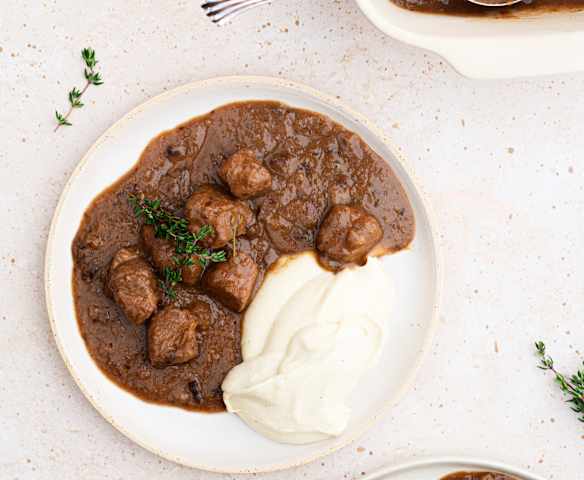 Estofado de cerdo al oporto y puré de coliflor TM6