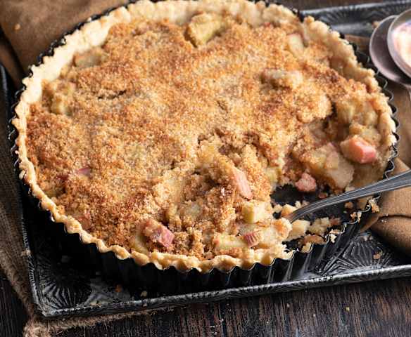 Rhubarb and Ginger Tart Rhubarb and Ginger Tart