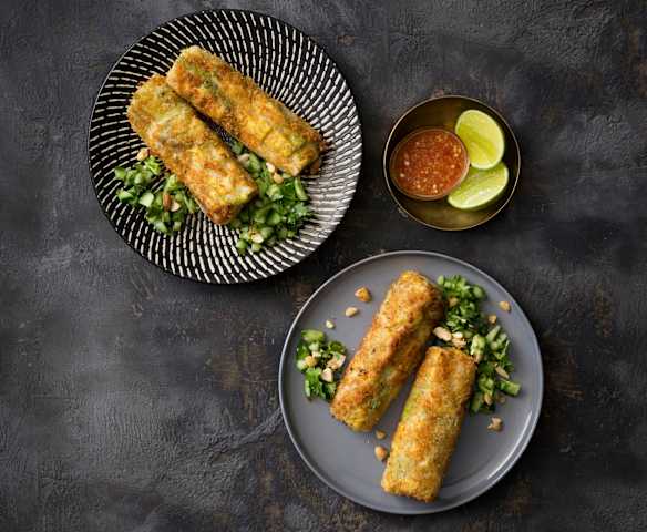 Crispy rice paper rolls