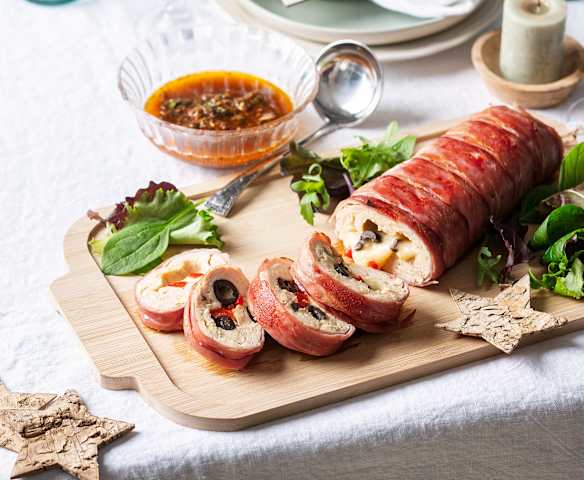 Rollo de pechuga de pollo con chimichurri