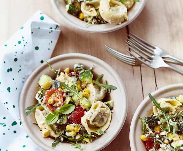 Bunter Tortellinisalat