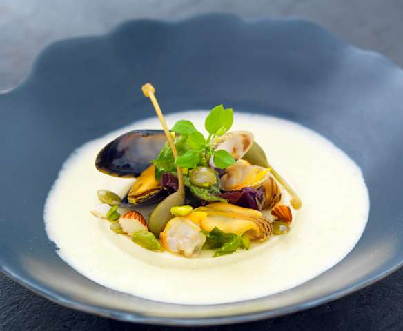 Royale de moules marinières au muscadet - Eric Guérin