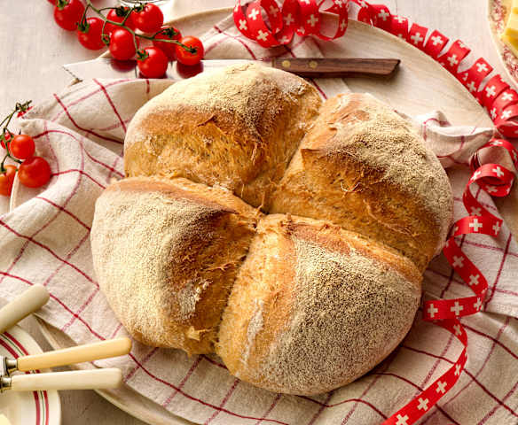 Pane vodese con croce