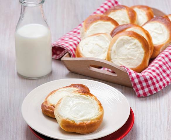 Drożdżówki z serem