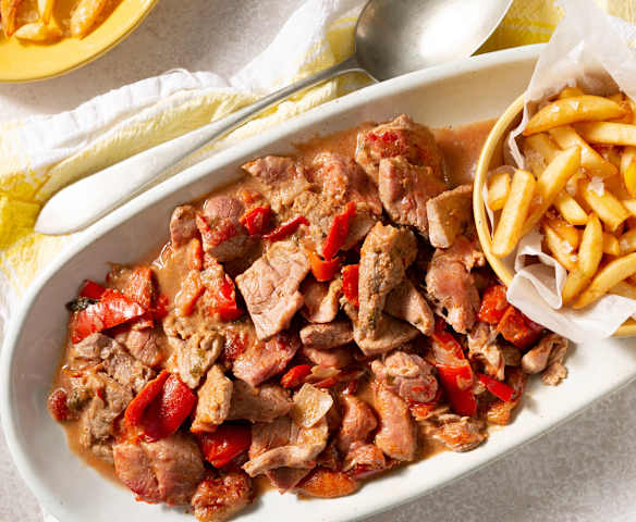 Rindfleisch mit roter Paprika