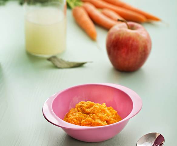 Puré de zanahoria y manzana con pollo
