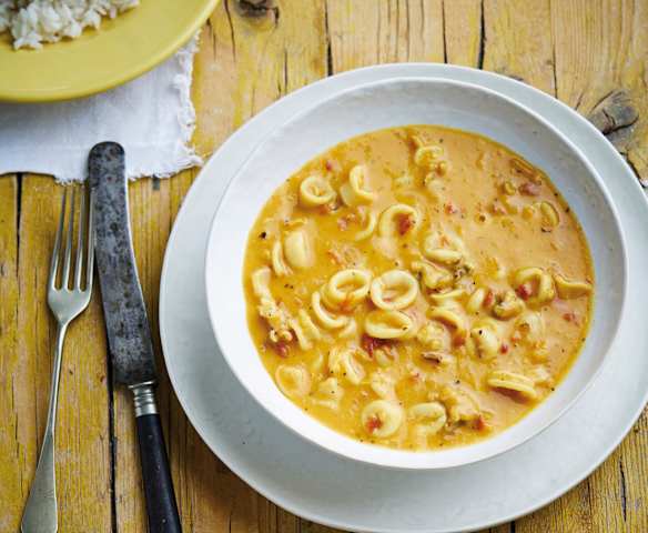 Lulas com molho aurora