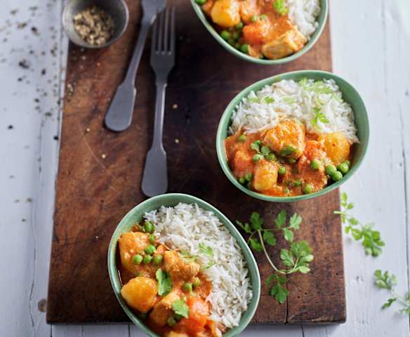 Schnelles Thai-Hähnchen-Curry mit Basmati-Reis