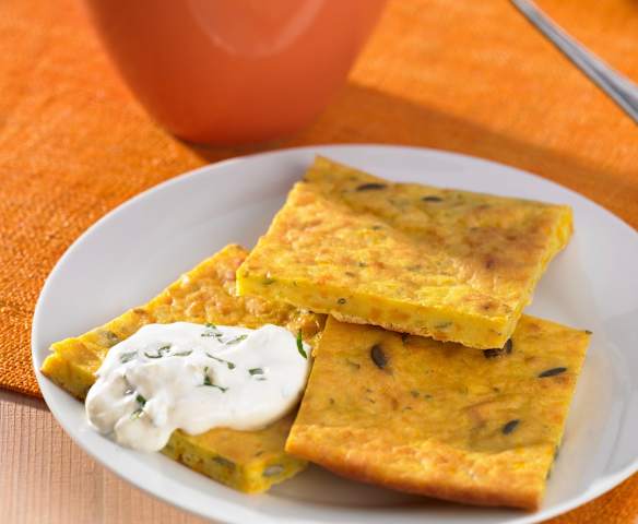 Kürbispfannkuchen mit Petersilien-Dip