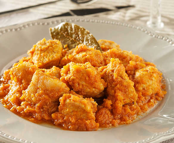 Lomo de cerdo con tomate