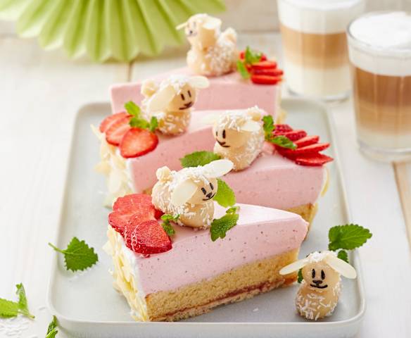 Fruchtige Erdbeer-Schmand-Torte