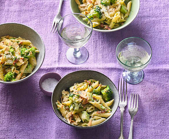 Penne mit Brokkoli und Ricotta
