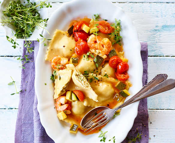 Frische Ravioli mit Fischfüllung