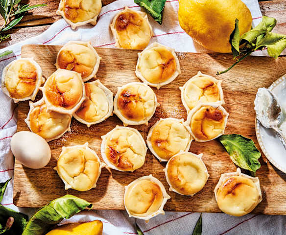 Pardulas (petits gâteaux sardes à la ricotta)