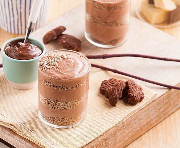 Mousse alla crema di nocciole (per 2 persone) Mousse alla crema di nocciole (per 2 persone)