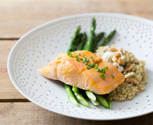Salmon fillets with buckwheat and asparagus
