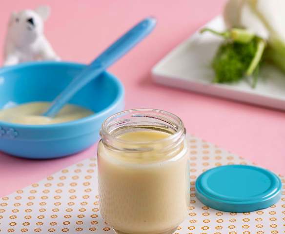 Purée z kopru włoskiego i ziemniaka (od 6. miesiąca życia)