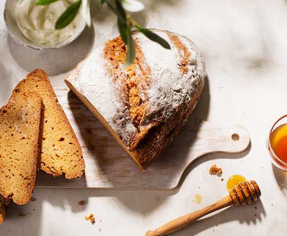 Pan de soda con yogur y miel