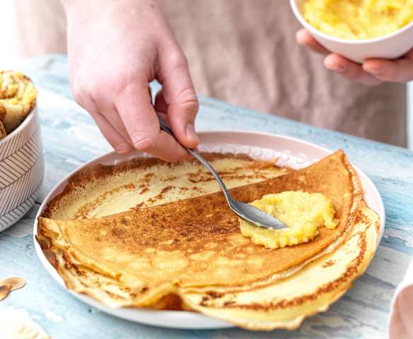 Crêpe à la compote d'ananas au rhum Crêpe à la compote d'ananas au rhum