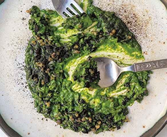 „Risotto” z pestek słonecznika z czosnkiem niedźwiedzim