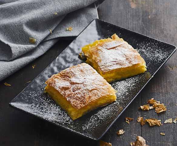 Bougatsa
