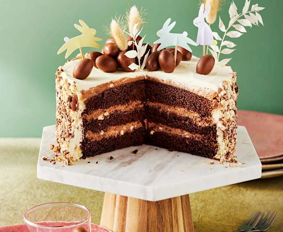 Schoko-Nougat-Torte mit Kinder Schoko-Bons®