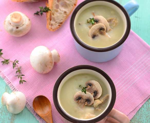 奶油蘑菇雞湯