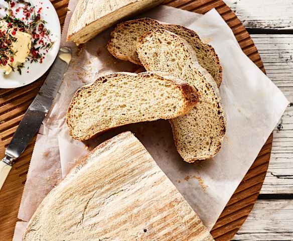 Kváskový chléb ze špaldové mouky