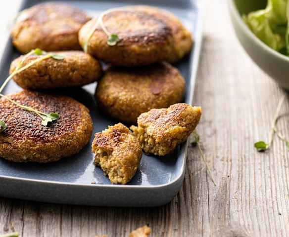 Hamburguesas de espelta y zanahoria Hamburguesas de espelta y zanahoria