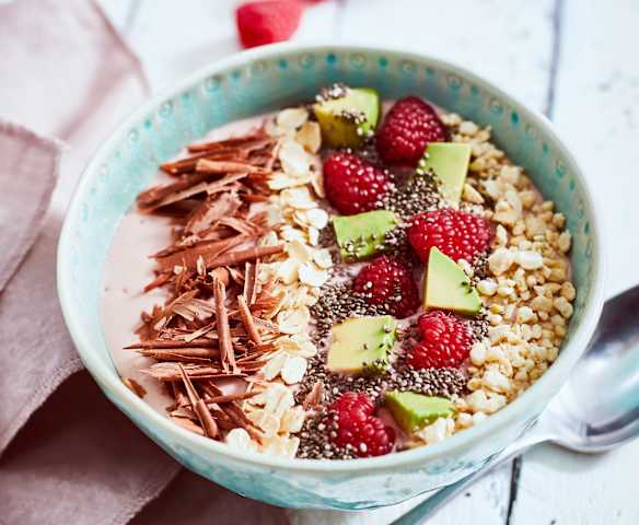 Smoothie bowl à la framboise et aux graines de chia