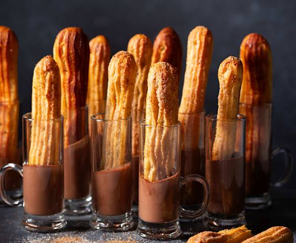 Falsos churros con chocolate a la taza