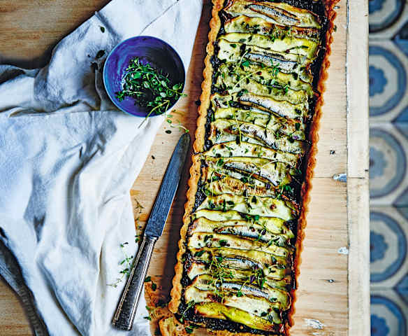 Tarte aux courgettes et tapenade