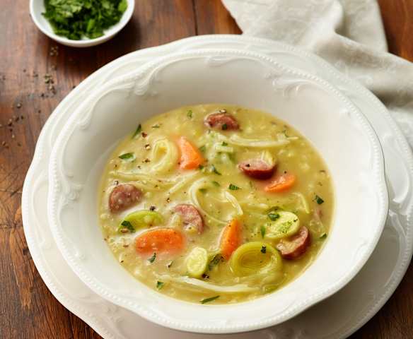 Mettwursteintopf nach Pichelsteiner Art