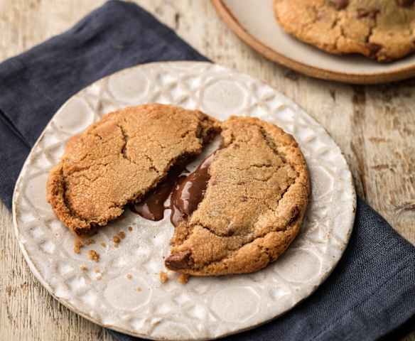 Chocolate Lava Cookies