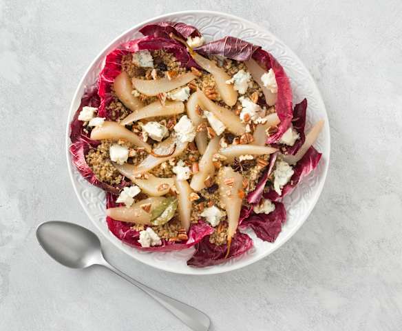 Pear and burghul salad