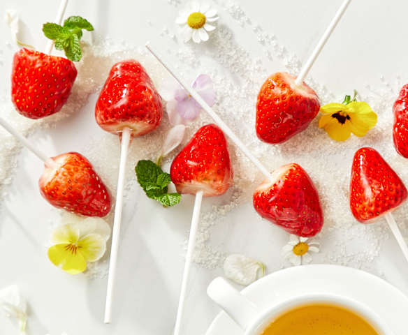 Candied Strawberries Candied Strawberries