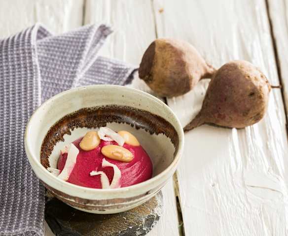 Rote Rüben Hummus